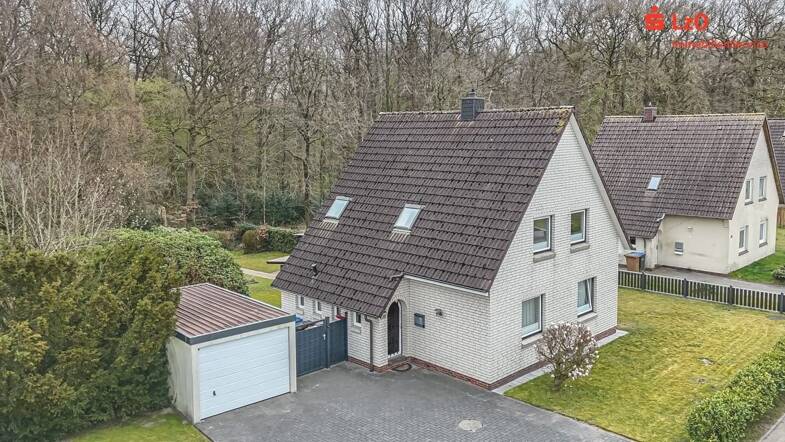 Einfamilienhaus zum Kauf 234.000 € 6 Zimmer 114,6 m² 1.036 m² Grundstück frei ab sofort Zetel Zetel 26340