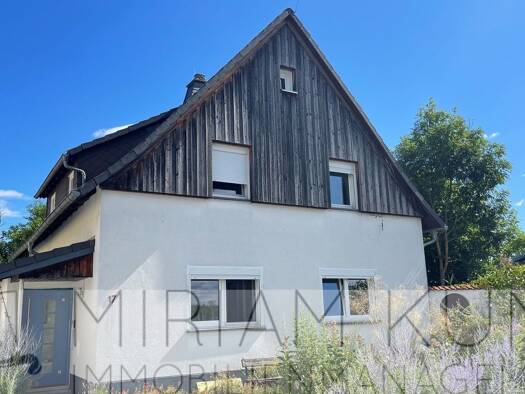 Einfamilienhaus zum Kauf provisionsfrei 399.000 € 6 Zimmer 140 m² 1.100 m² Grundstück frei ab sofort Weilburg Weilburg 35781