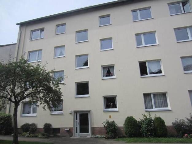 Wohnung zur Miete 599 € 2,5 Zimmer 58,8 m² 3. Geschoss frei ab 04.09.2026 Allensteiner Straße 9 Schwarzenbek 21493