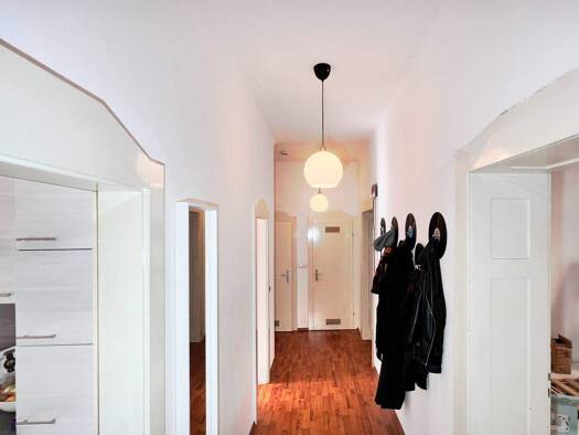 Wohnung zum Kauf 435.000 € 4 Zimmer 107 m² 1. Geschoss frei ab sofort Henkestraße 8 Innenstadt Erlangen 91054