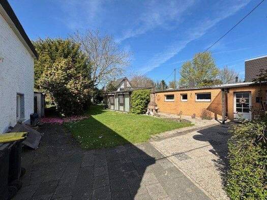 Einfamilienhaus zum Kauf 205.000 € 6 Zimmer 150 m² 719 m² Grundstück Günhoven Mönchengladbach 41179