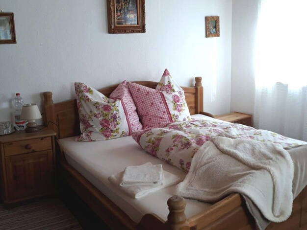 Wohnung zur Miete 400 € 1 Zimmer 16 m² EG frei ab sofort Mönsheimerstr. 47 Heimsheim 71296