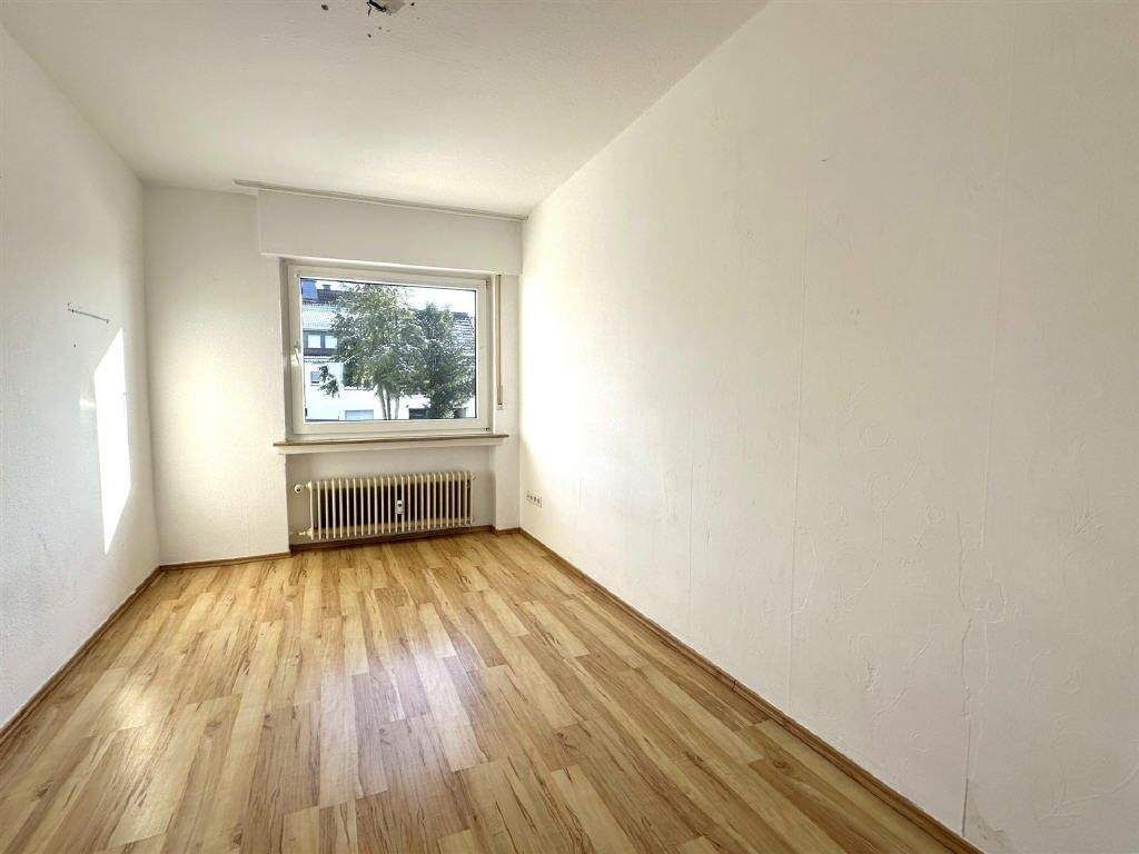 Immobilie in Sundern - / 3-Zimmer-Wohnung mit wohnlich ausgebautem Dachgeschoss in Sundern! - Bild 2