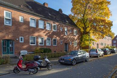 Wohnung zur Miete 399 € 2 Zimmer 44 m² Dachgeschoss, 2. Geschoss Hollwisch 3 Ellerbek Kiel 24143