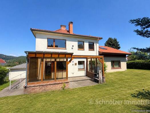 Mehrfamilienhaus zum Kauf 235.000 € 7 Zimmer 231 m² 623 m² Grundstück frei ab sofort Vlotho 32602