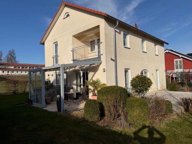 Immobilie in Inzigkofen - Reizende Familieninsel mit schönem Garten in sonniger Lage direkt in Inzigkofen. - Bild 4