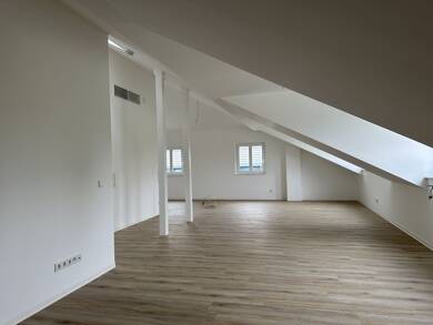 Wohnung zur Miete - Erstbezug 1.505 € 3 Zimmer 125,4 m² Dachgeschoss, 5. Geschoss Nordvorstadt Weimar 99423