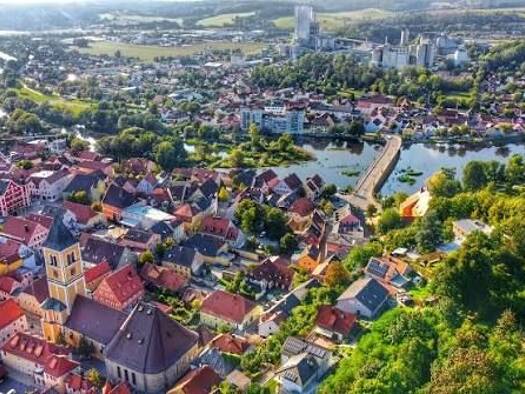 Gewerbeobjekt zum Kauf als Kapitalanlage geeignet 380.000 € 275 m² 475 m² Grundstück Burglengenfeld Burglengenfeld 93133