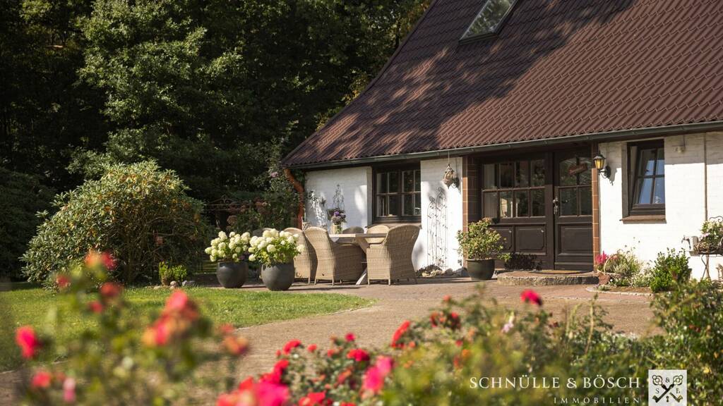 Haus zum Kauf 499.000 € 8 Zimmer 244 m² 11.919 m² Grundstück Behrste Estorf 21727