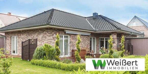 Immobilie in Hartenholm - Komfort auf einer Ebene - 3-Zimmer-Winkelbungalow Niedrigenergiehaus EH 40 mit Wärmepumpe und PV - Neubauplanung - Bild 0