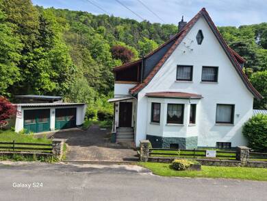 Haus zum Kauf 140.000 € 7 Zimmer 170,7 m² 485 m² Grundstück frei ab sofort Frauensee Bad Salzungen 36469