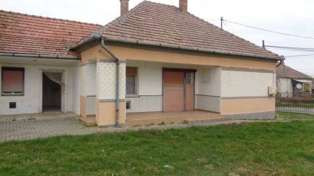 Einfamilienhaus zum Kauf provisionsfrei 85.000 € 3 Zimmer 110 m² 1.800 m² Grundstück frei ab sofort nähe Marcali Thermalstadt