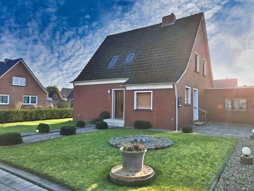 Einfamilienhaus zum Kauf 135.000 € 5 Zimmer 120 m² 547 m² Grundstück Neermoor Moormerland 26802