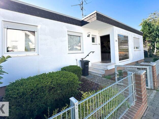 Bungalow zum Kauf 420.000 € 3 Zimmer 100 m² 300 m² Grundstück Gartenstadt Mannheim 68305