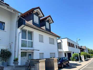 Wohnung zur Miete - Erstbezug 1.030 € 3 Zimmer 75 m² Dachgeschoss, 2. Geschoss frei ab 01.10.2025 Hochheim Hochheim 65239
