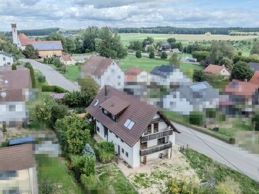 Einfamilienhaus zum Kauf 395.000 € 11 Zimmer 276,3 m² 925 m² Grundstück Kanzach 88422