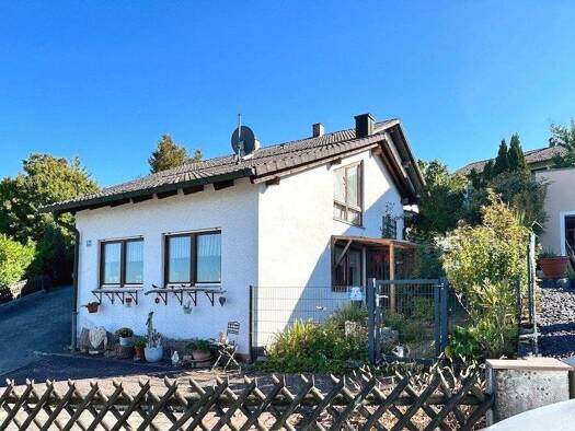 Doppelhaushälfte zum Kauf 325.000 € 4 Zimmer 123,6 m² 421,5 m² Grundstück Altmannstein 93336