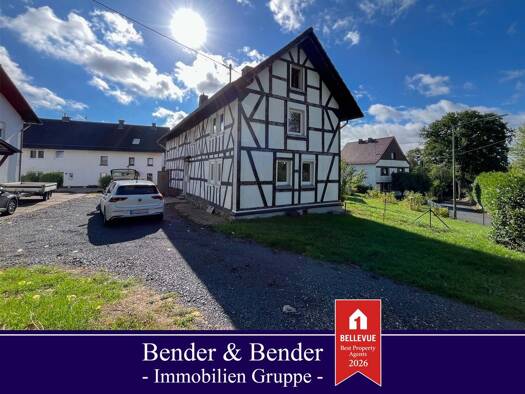 Einfamilienhaus zur Miete 1.000 € 4 Zimmer 125 m² 692 m² Grundstück Helmenzen Helmenzen 57612