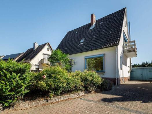 Einfamilienhaus zum Kauf 449.000 € 5 Zimmer 150,9 m² 716 m² Grundstück Wedel 22880