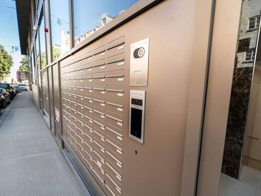 Wohnung zur Miete 1.353 € 2 Zimmer 61,1 m² frei ab sofort Innenstadt Augsburg 86152