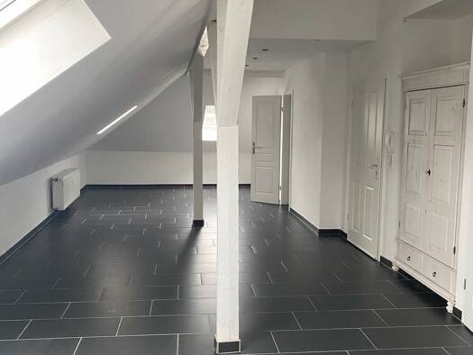 Wohnung zur Miete 580 € 2 Zimmer 65 m² frei ab sofort Elberfeld Wuppertal 42103