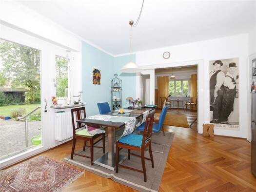 Einfamilienhaus zum Kauf 698.000 € 8 Zimmer 237 m² 1.206 m² Grundstück frei ab sofort Schwaig Schwaig bei Nürnberg 90571