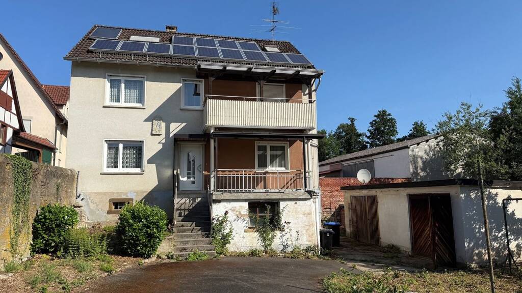 Einfamilienhaus zum Kauf 195.000 € 7 Zimmer 140 m² 680 m² Grundstück frei ab sofort Oberwerrn Niederwerrn 97464