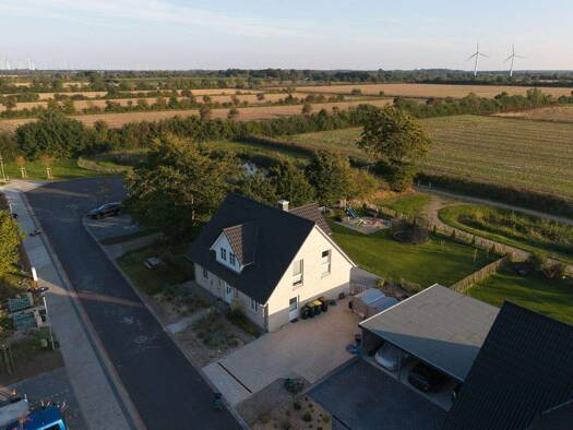 Einfamilienhaus zum Kauf 550.000 € 5 Zimmer 138 m² 855 m² Grundstück Schafflund 24980