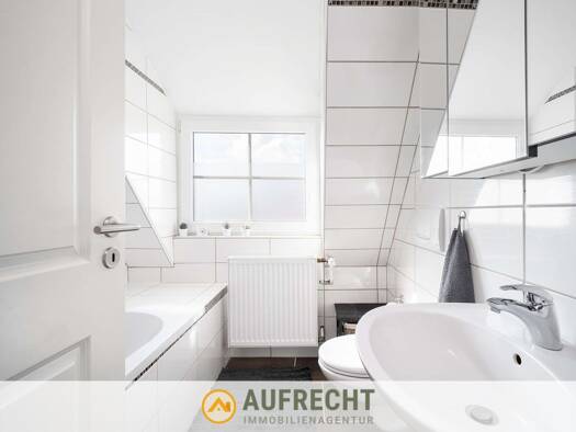 Wohnung zum Kauf 347.800 € 3 Zimmer 71 m² 2. Geschoss Dachau Dachau 85221