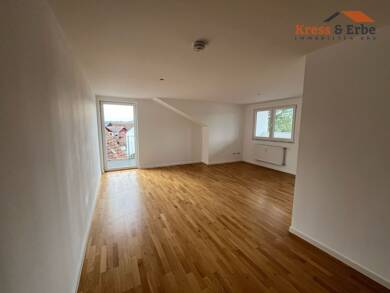 Wohnung zur Miete 720 € 3 Zimmer 90,2 m² Dachgeschoss frei ab 01.06.2025 Steinau Steinau an der Straße 36396