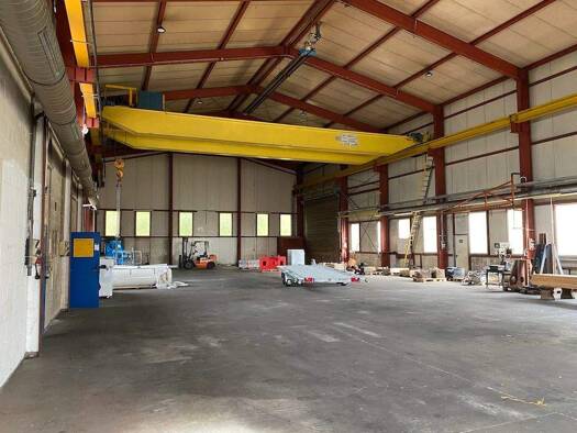 Lagerhalle zur Miete 4.500 € 800 m² Lagerfläche teilbar ab 300 m² Osterrönfeld 24783