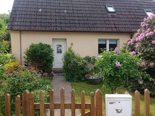 Einfamilienhaus zum Kauf provisionsfrei 279.000 € 3,5 Zimmer 75 m² 806 m² Grundstück Lentföhrden 24632