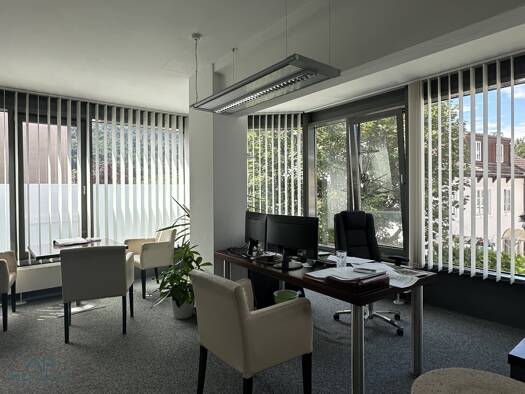 Büro zur Miete 3.211 € Hallein 5400