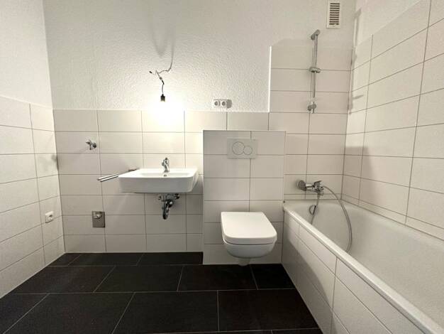 Wohnung zur Miete nur mit Wohnberechtigungsschein 381 € 2 Zimmer 60,7 m² 5. Geschoss frei ab 25.09.2026 Rahestraße 18 Brackel Dortmund 44309