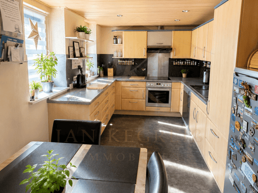 Einfamilienhaus zum Kauf 422.000 € 8 Zimmer 190 m² 250 m² Grundstück frei ab 01.04.2027 Bondorf 71149