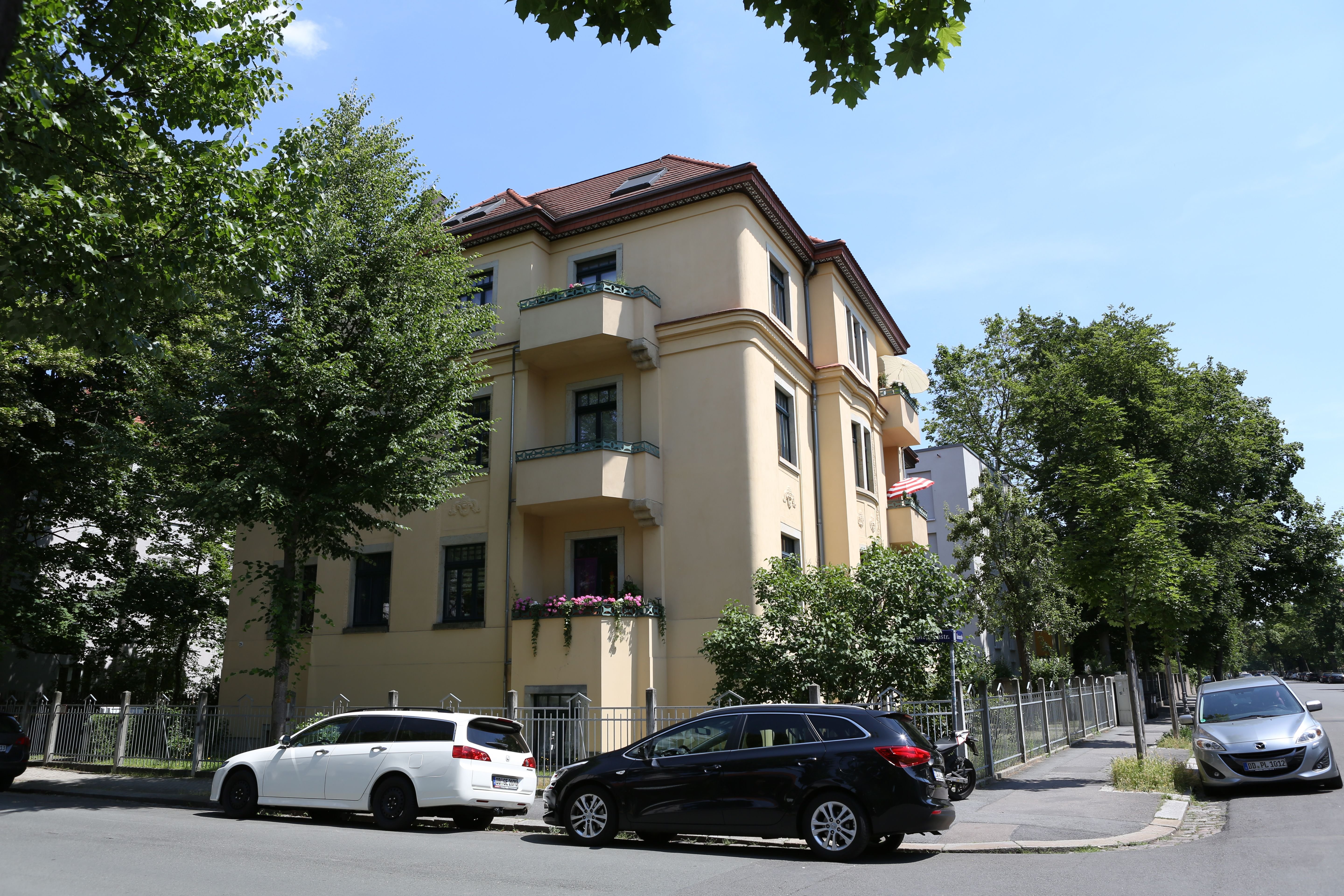 Wohnung zur Miete 390 € 2 Zimmer 40 m²<br/>Wohnfläche 2.<br/>Geschoss Stephanststr. 38 Pieschen-Nord (Rückertstr.) Dresden 01129