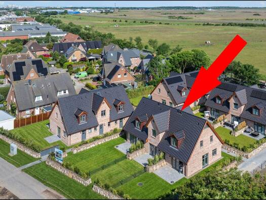 Haus zum Kauf - Erstbezug provisionsfrei 1.295.000 € 4 Zimmer 86 m² 1.612 m² Grundstück Alte Dorfstraße 25 Tinnum Sylt 25980