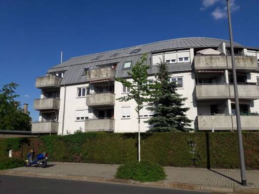 Terrassenwohnung zur Miete 380 € 1,5 Zimmer 35 m² EG Niedersedlitz Dresden 01257