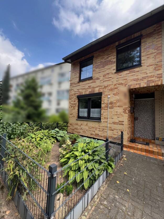 Reihenendhaus zum Kauf 229.000 € 3 Zimmer 96 m² 117 m² Grundstück frei ab sofort Rühme - Ost und Rühme - West Braunschweig 38112