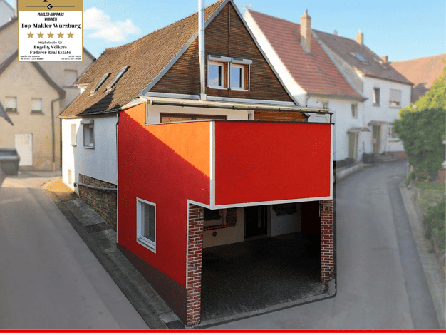 Haus zum Kauf 385.000 € 6 Zimmer 225,4 m² 165 m² Grundstück Repperndorf Kitzingen 97318