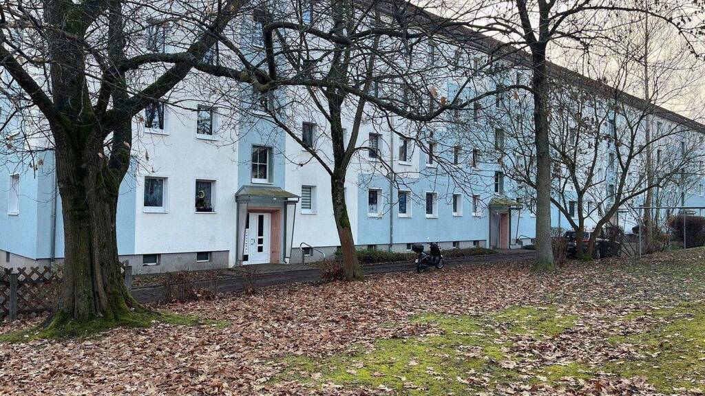 Wohnung zur Miete 370 € 3 Zimmer 60 m² 2. Geschoss frei ab sofort Ludwig Erhard Straße 2-24 Marienthal Zwickau 08060