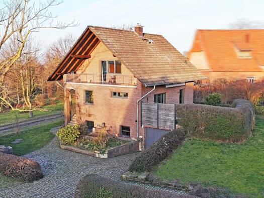 Einfamilienhaus zum Kauf 325.000 € 5,5 Zimmer 183 m² 663 m² Grundstück Heuerßen 31700