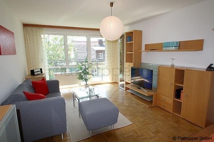 Wohnung zur Miete Wohnen auf Zeit 1.740 € 2 Zimmer 55 m²<br/>Wohnfläche 01.04.2025<br/>Verfügbarkeit Am Riesenfeld München 80809