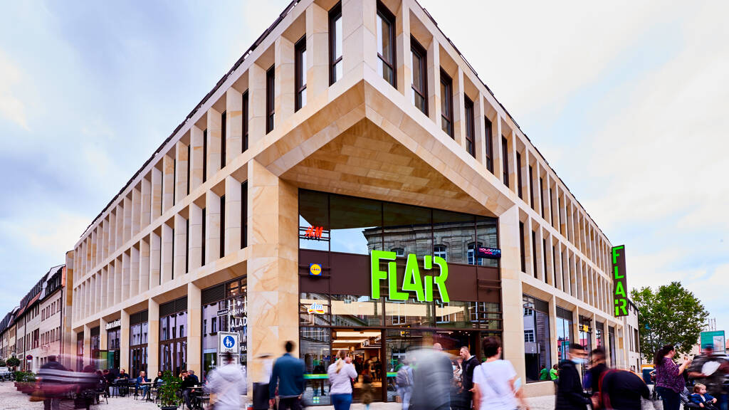 Laden zur Miete provisionsfrei 71 m² Verkaufsfläche Innenstadt Fürth 90762