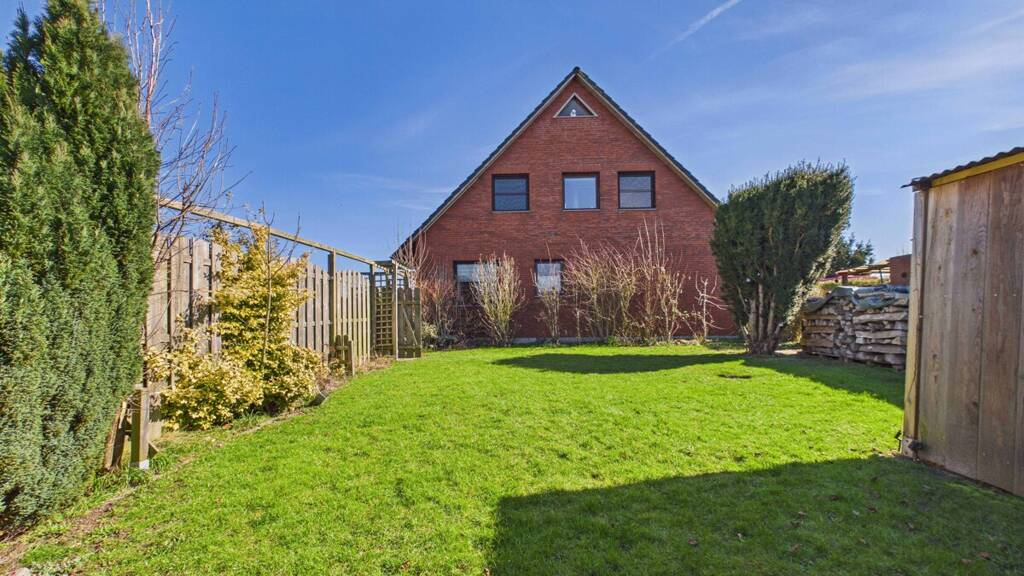 Einfamilienhaus zum Kauf provisionsfrei 369.000 € 6 Zimmer 191 m² 745 m² Grundstück Hasselberg 24376