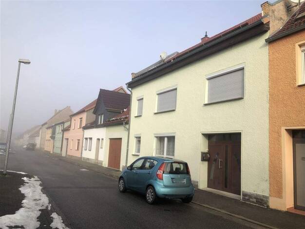 Einfamilienhaus zum Kauf 115.000 € 5 Zimmer 136,8 m² 599 m² Grundstück frei ab sofort Heldrungen 06577