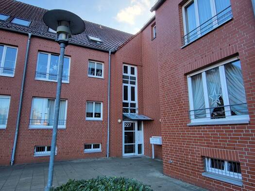 Wohnung zur Miete 759 € 2 Zimmer 66 m² Geschoss 2/3 frei ab 01.04.2026 Badenstedter Straße 227 Badenstedt Hannover 30455