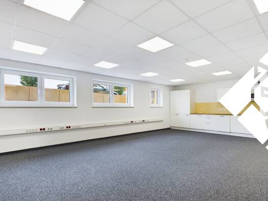 Büro zur Miete 12,08 € 3 Zimmer 83,1 m² Bürofläche Wörgl 6300