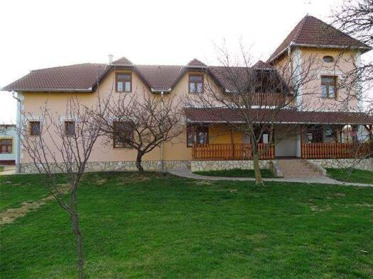 Hotel zum Kauf provisionsfrei 309.000 € 20 Zimmer 355 m² Gastrofläche 2.000 m² Grundstück Zala