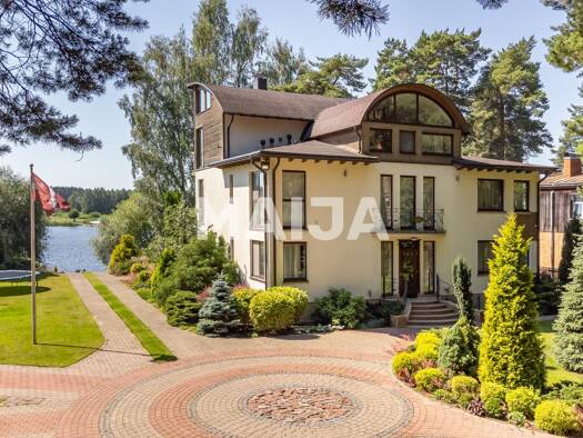 Einfamilienhaus zum Kauf 1.250.000 € 9 Zimmer 218,3 m² 2.527 m² Grundstück Piekrastes 26a, Jurmala Jurmala 2015
